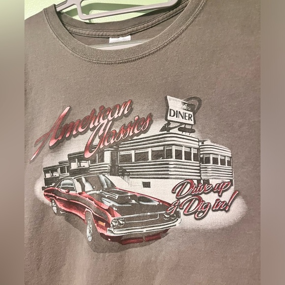 American Classics Car Drive Up & Dig In! Diner Graphic Print Gildan T-Shirt. 3X. - Picture 6 of 11
